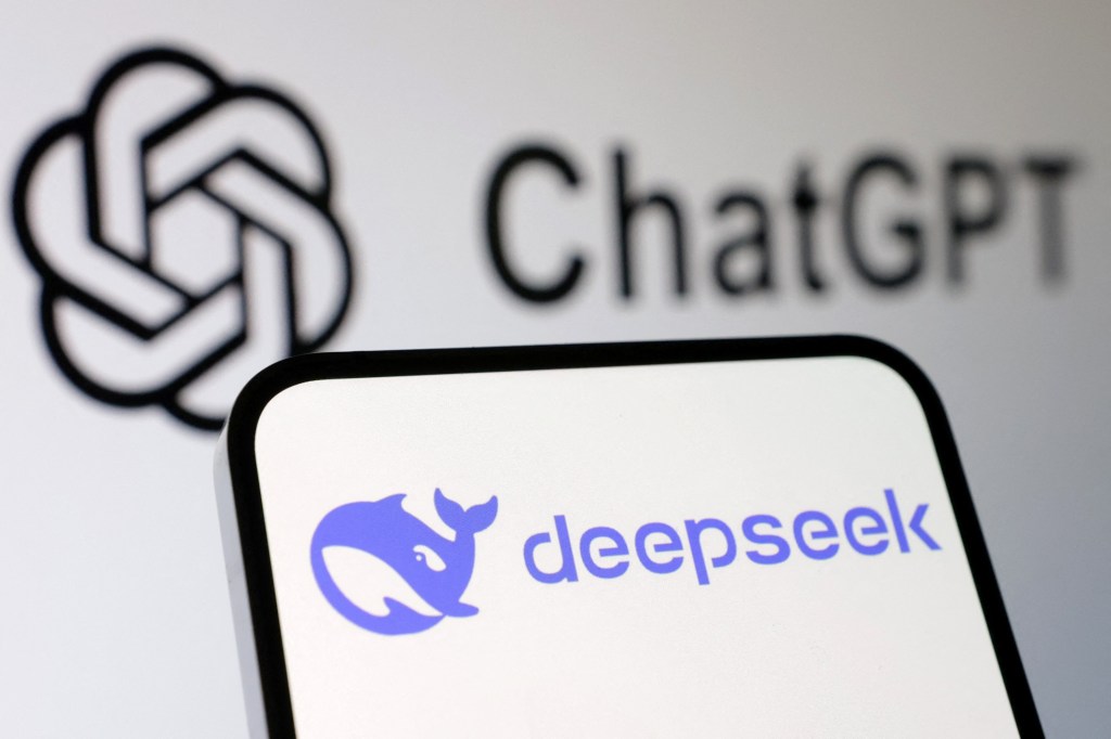 Deepseek and ChatGPT logos